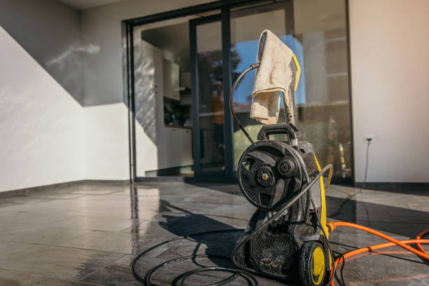 Best Animal Enclosure Cleaning  in Belcourt, ND